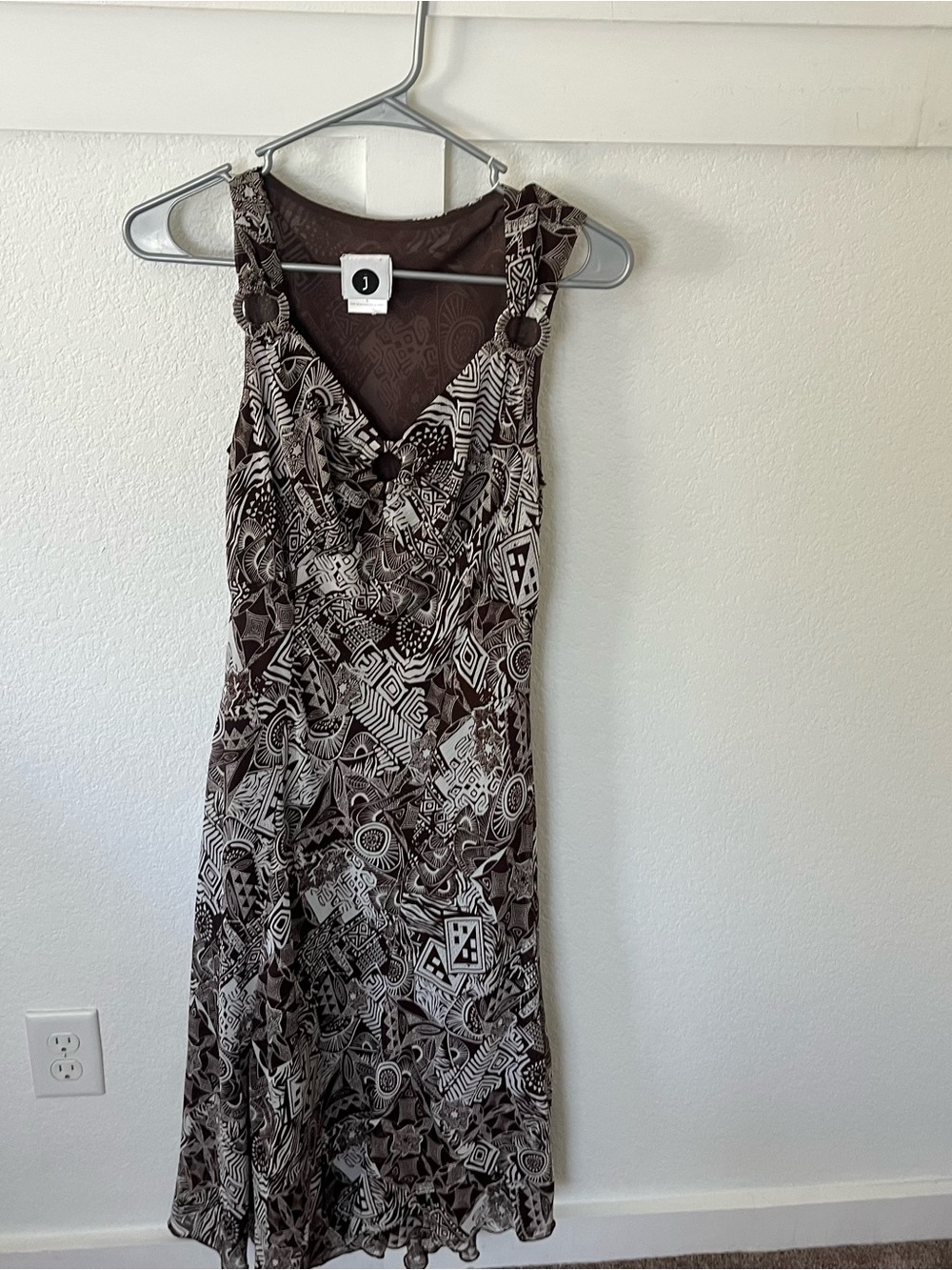 Vintage J Women's 6 Patterned Midi Dress